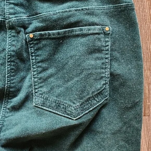 🍁 Chico's stretch corduroy Pants 🍁 - Picture 5 of 5